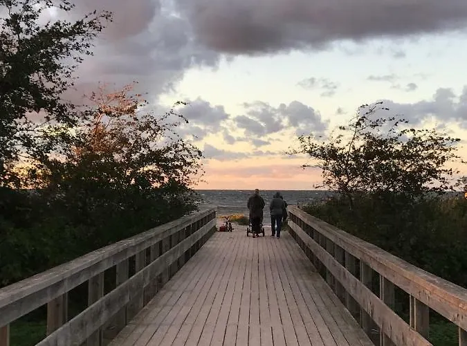 Апартаменты Ferienwohnung-strandspaziergang, Kleine Бёргеренде-Ретвиш